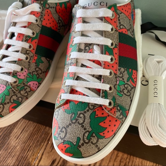 SOLD - Picture 2 of 10